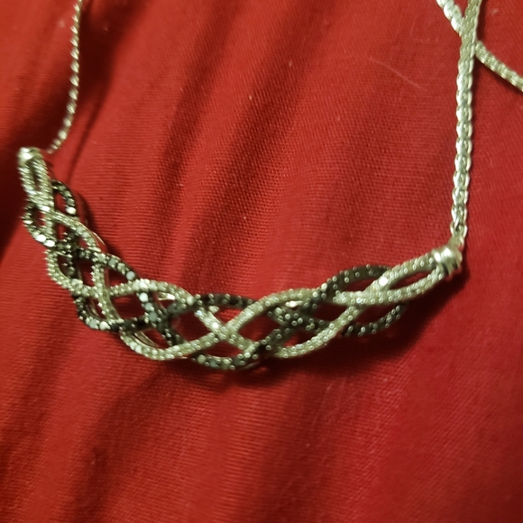 Black and white diamond necklace set in 925 silver - Picture 1 of 3